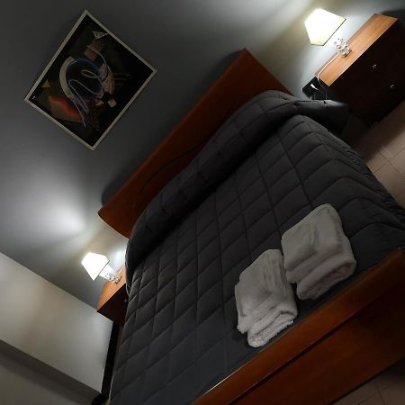 La Regina Di Coppe Apartamento Licata Exterior foto