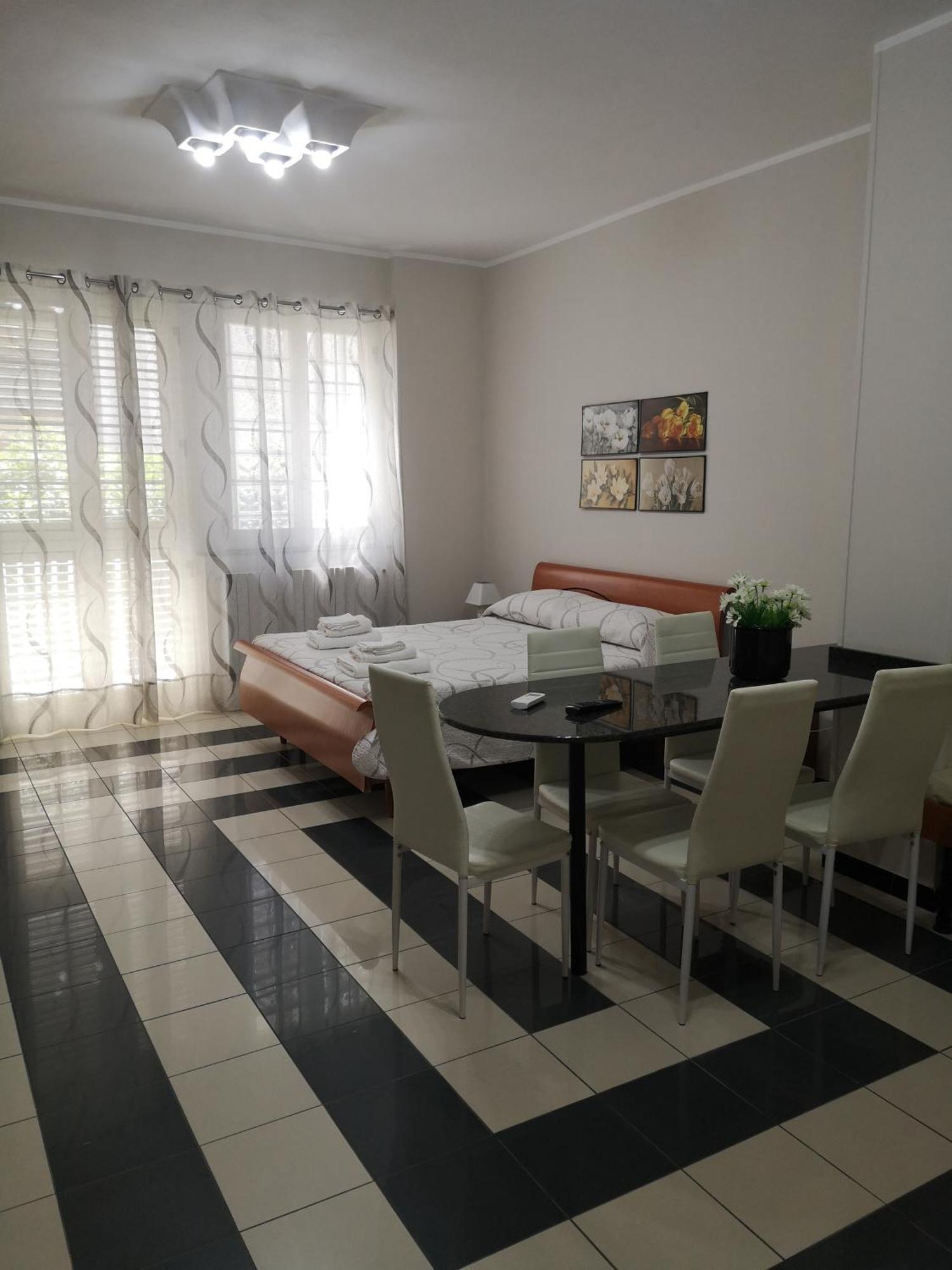 La Regina Di Coppe Apartamento Licata Exterior foto